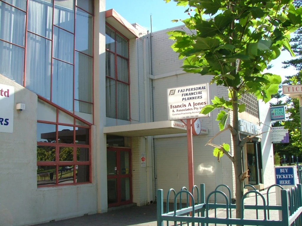 1990